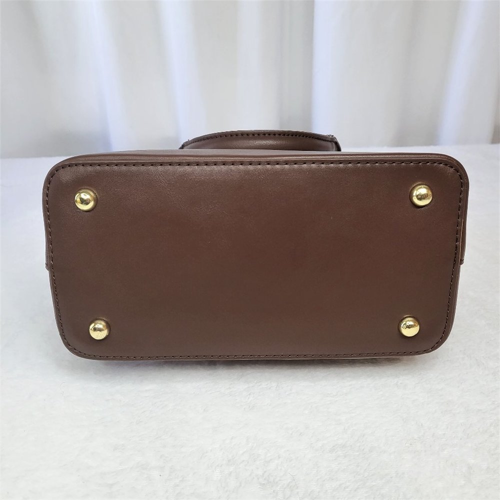 Mata Faux Leather Brown Handbags With 2 Straps & Gold Zipper - Picture 5 of 10